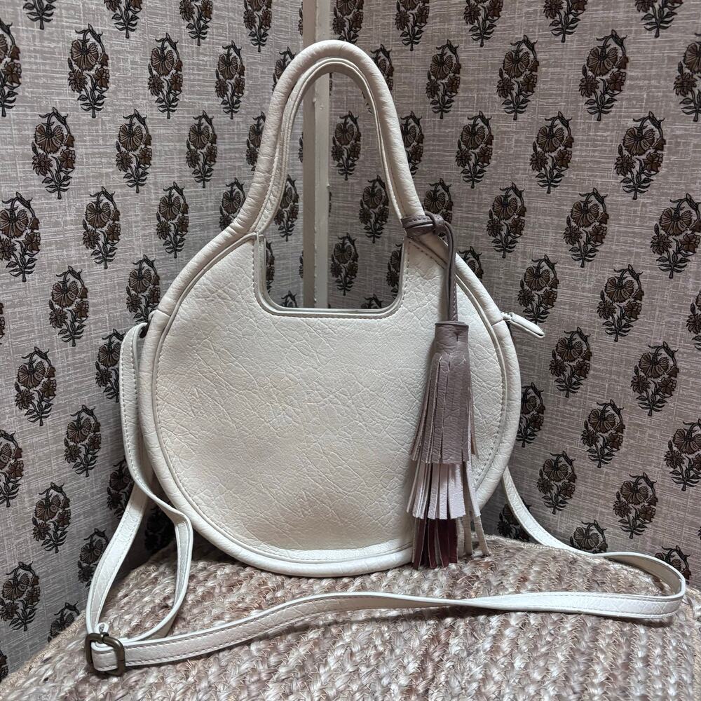 Wonderly Vegan Leather Circular Tote Crossbody Bag with Tassel Western Boho